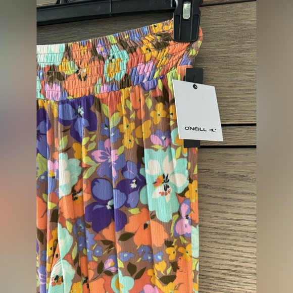 O’Neill • Johnny Sami Floral Pants • Multi Floral • Medium - Picture 6 of 8